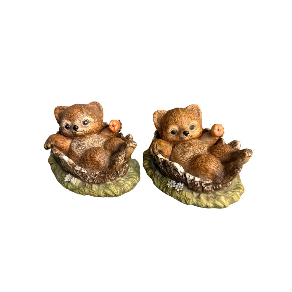 Vintage 1986 Homco Masterpiece Porcelain Bear Cubs in Logs Set of 2 Mizuno